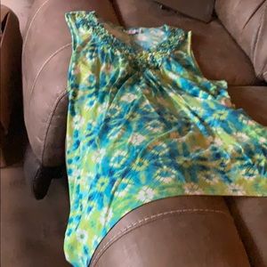 Kim Rogers sleeveless top bundle 4 for $15